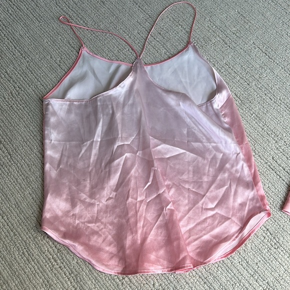 Victoria Secret PJ Matching seat. Silk. Pink Ombré. Size XS but loose could be S - Picture 2 of 4